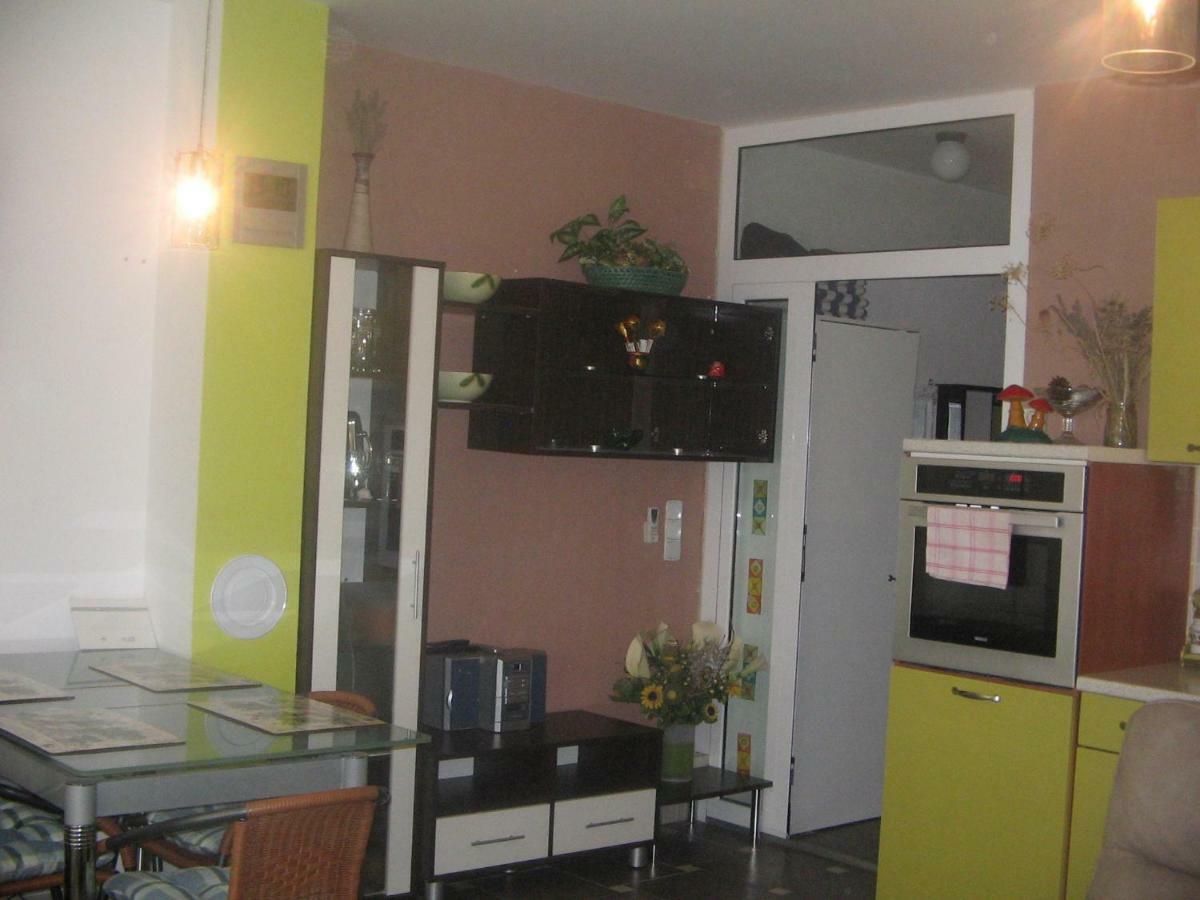 Апартаменти Apartman Karla Цриквениця Екстер'єр фото